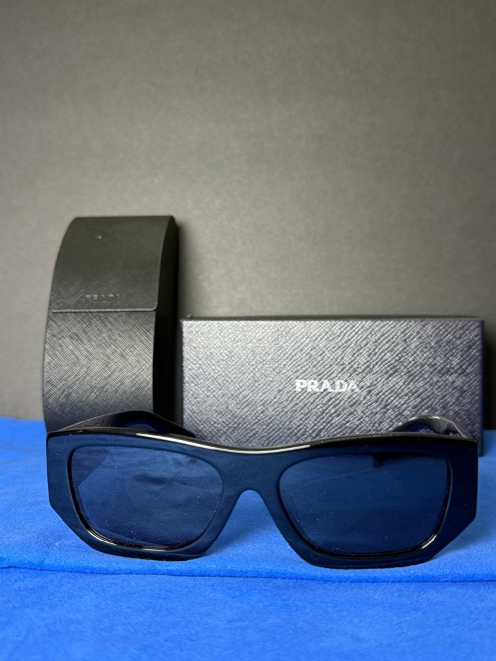 New Prada Sunglasses SPR A01-F Black with Dark Grey Lens